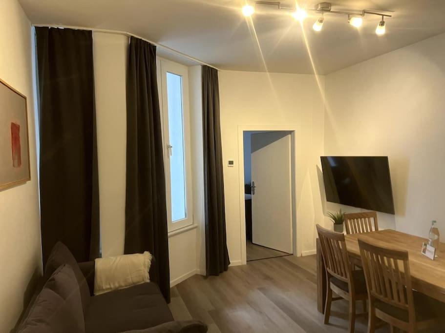 Jaybnb - Geraeumiges Apartment Am Hafen Von Dortmund Ngoại thất bức ảnh